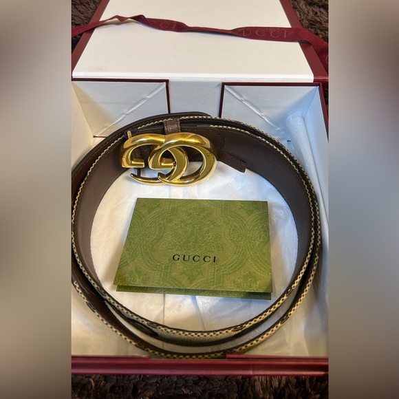 Gucci Dark Brown Leather Belt with Gold Interlocking Buckle - Picture 1 of 4